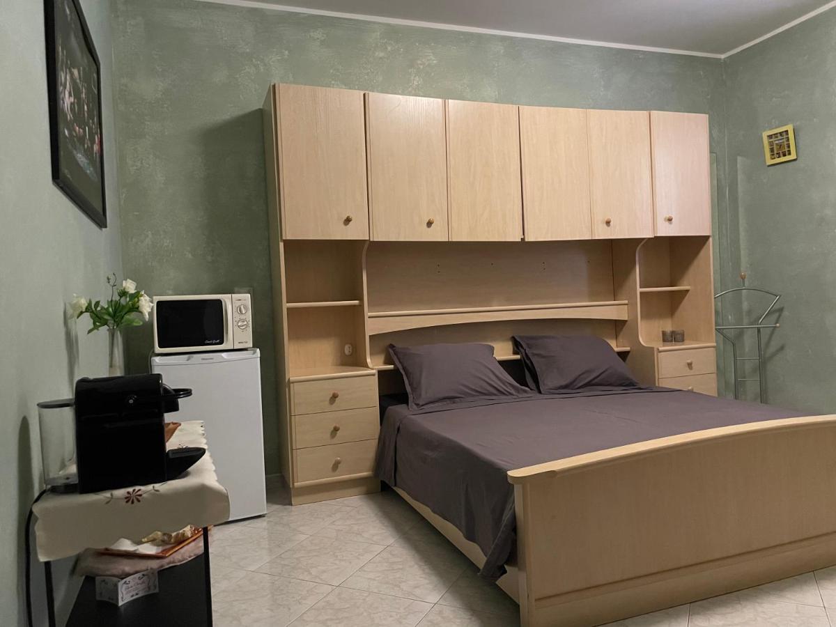 Residence Don Turi Виллафранка-Тиррена Экстерьер фото