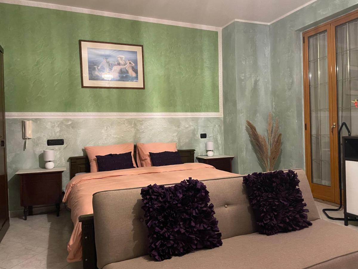 Residence Don Turi Виллафранка-Тиррена Экстерьер фото